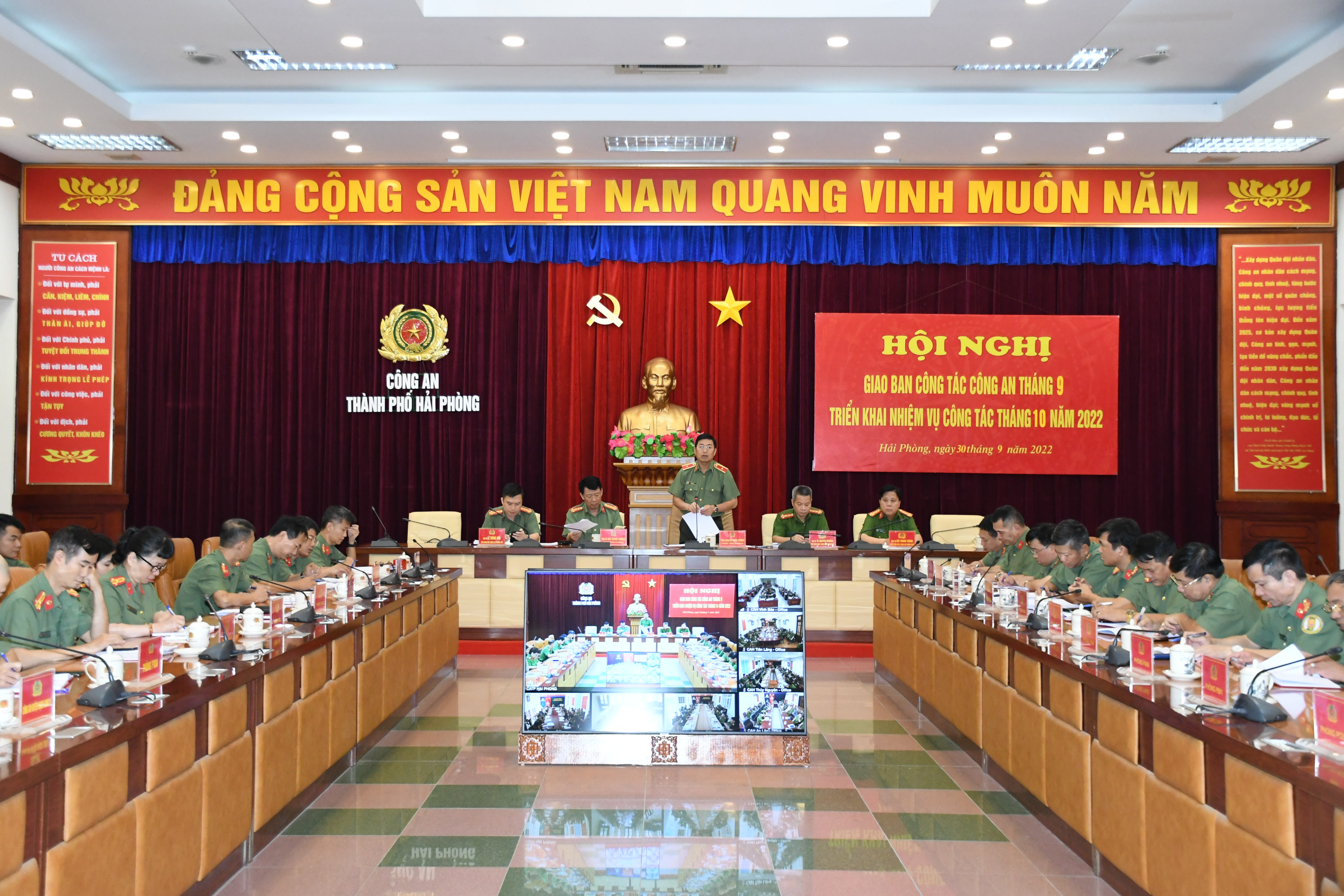 Sơ kết công tác Công an tháng 9 và 9 tháng đầu năm, triển khai 6 nhiệm vụ trọng tâm những tháng cuối năm 2022